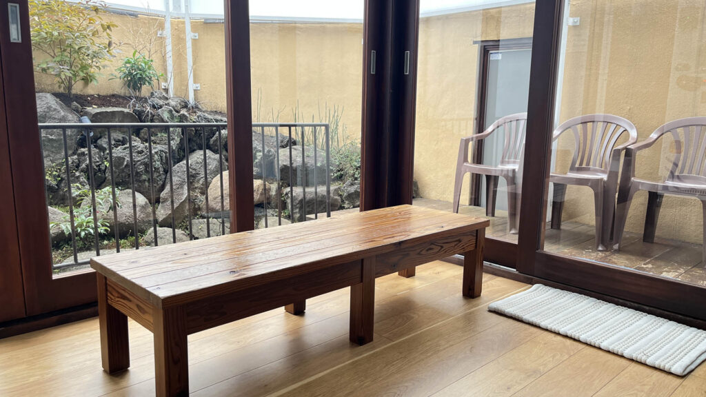 天神湯、画像、外気浴、縁側